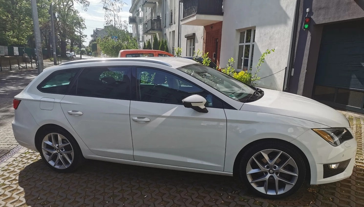 Seat Leon cena 62000 przebieg: 66000, rok produkcji 2016 z Poznań małe 92